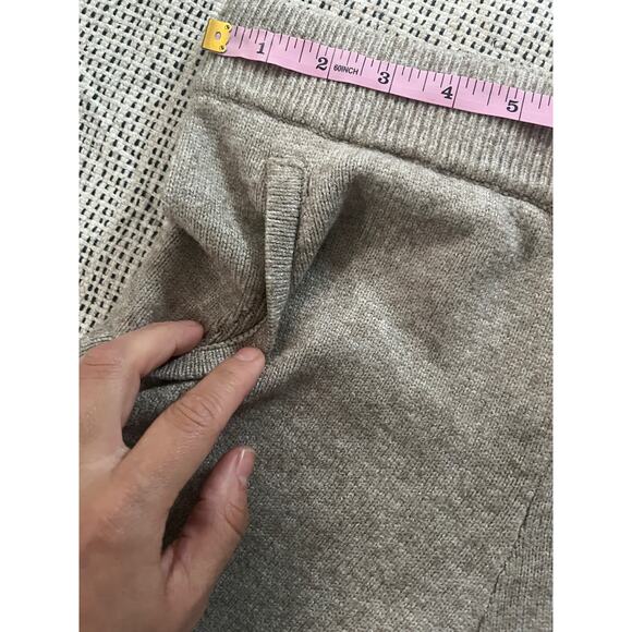 Heartloom pants size medium - Picture 3 of 8